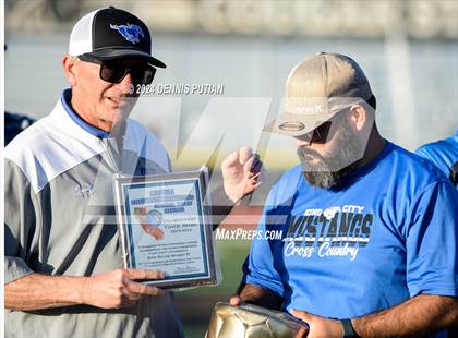 Thumbnail 2 in King City vs. Monterey (CIF CCS D4 Finals) photogallery.