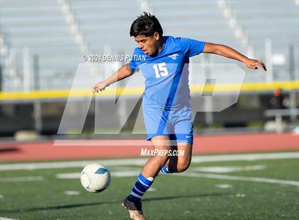Thumbnail 3 in King City vs. Monterey (CIF CCS D4 Finals) photogallery.