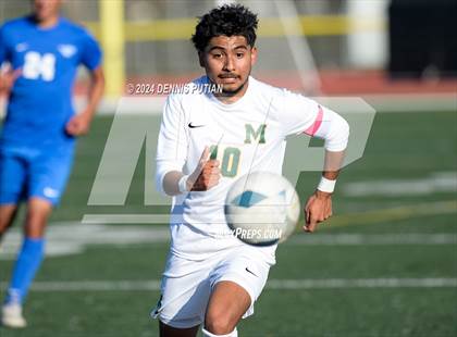 Thumbnail 3 in King City vs. Monterey (CIF CCS D4 Finals) photogallery.