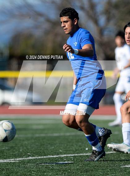 Thumbnail 1 in King City vs. Monterey (CIF CCS D4 Finals) photogallery.
