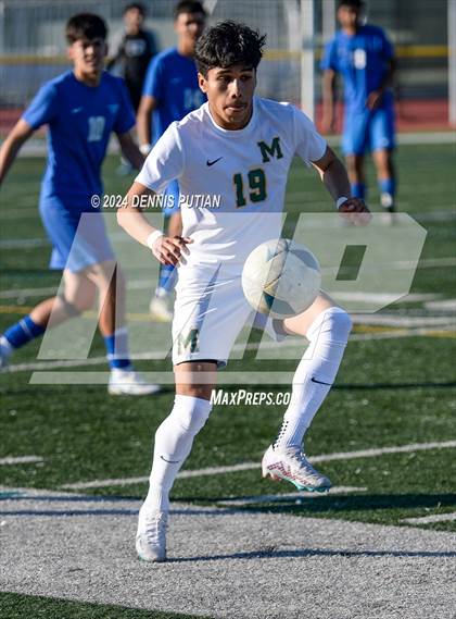 Thumbnail 3 in King City vs. Monterey (CIF CCS D4 Finals) photogallery.