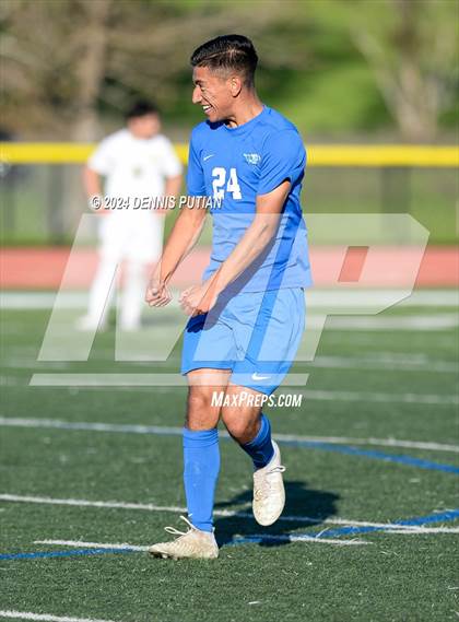 Thumbnail 2 in King City vs. Monterey (CIF CCS D4 Finals) photogallery.