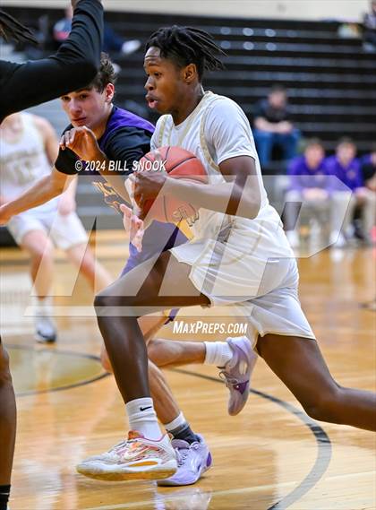 Thumbnail 3 in Lancaster Catholic @ Berks Catholic photogallery.