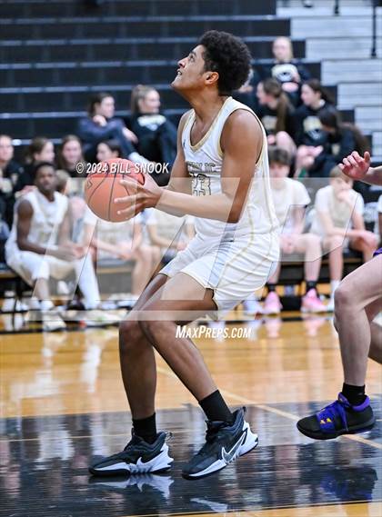 Thumbnail 3 in Lancaster Catholic @ Berks Catholic photogallery.