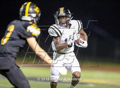 Thumbnail 3 in Pittsburg @ Crandall photogallery.