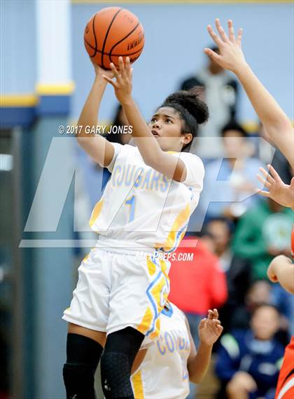 Thumbnail 3 in Foothill @ Center photogallery.