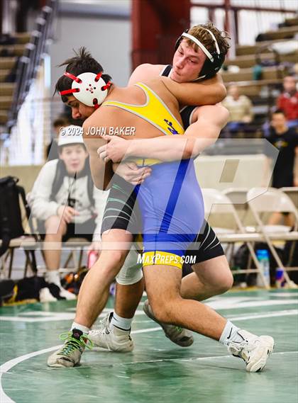 Thumbnail 3 in Churchill County vs. Lowry (Northern 3A Duals) photogallery.