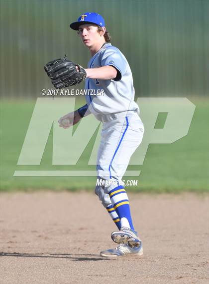 Thumbnail 2 in Leonard @ Pottsboro (Pottsboro Tournament) photogallery.