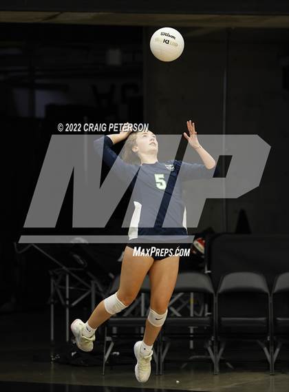 Thumbnail 2 in Timpanogos vs. Northridge (UHSAA 5A Quarterfinal Loss) photogallery.