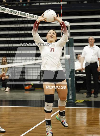 Thumbnail 3 in Timpanogos vs. Northridge (UHSAA 5A Quarterfinal Loss) photogallery.