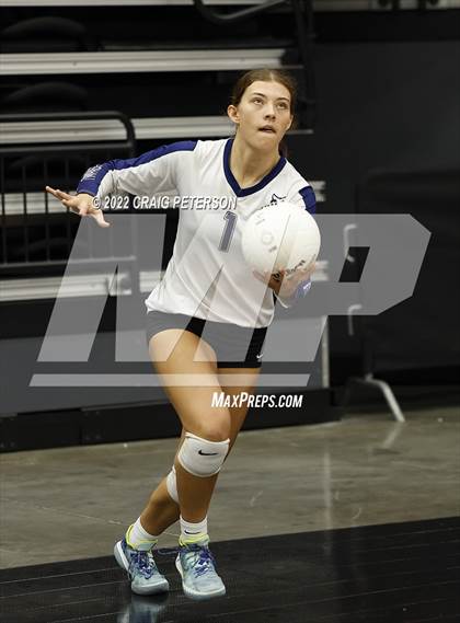 Thumbnail 3 in Timpanogos vs. Northridge (UHSAA 5A Quarterfinal Loss) photogallery.