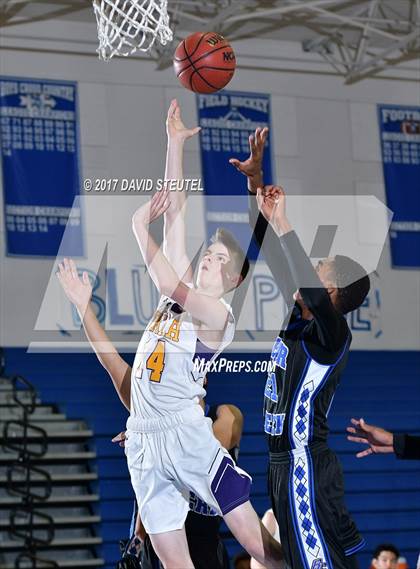 Thumbnail 3 in Bear Creek vs. Ukiah (Les Curry Invitational) photogallery.