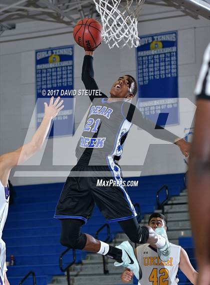 Thumbnail 1 in Bear Creek vs. Ukiah (Les Curry Invitational) photogallery.