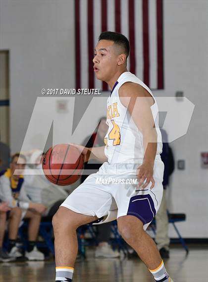Thumbnail 1 in Bear Creek vs. Ukiah (Les Curry Invitational) photogallery.