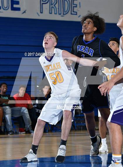 Thumbnail 3 in Bear Creek vs. Ukiah (Les Curry Invitational) photogallery.