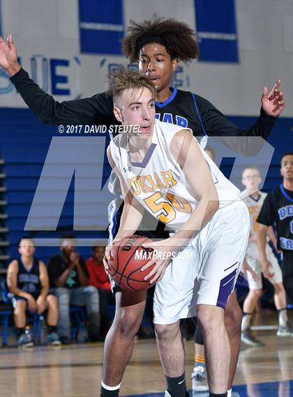 Thumbnail 1 in Bear Creek vs. Ukiah (Les Curry Invitational) photogallery.