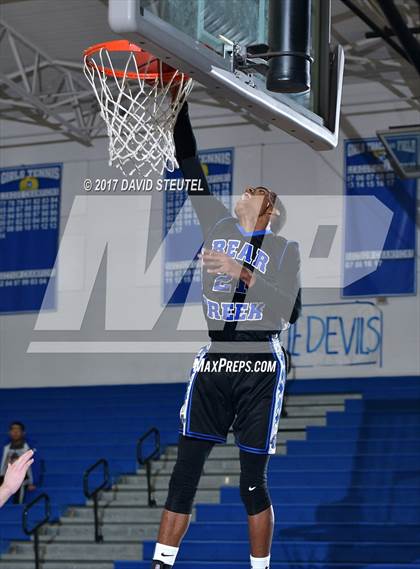 Thumbnail 2 in Bear Creek vs. Ukiah (Les Curry Invitational) photogallery.