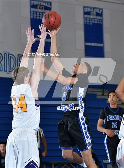 Thumbnail 3 in Bear Creek vs. Ukiah (Les Curry Invitational) photogallery.