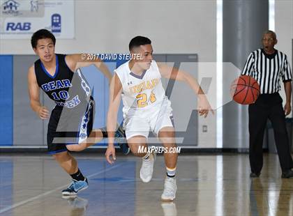 Thumbnail 1 in Bear Creek vs. Ukiah (Les Curry Invitational) photogallery.