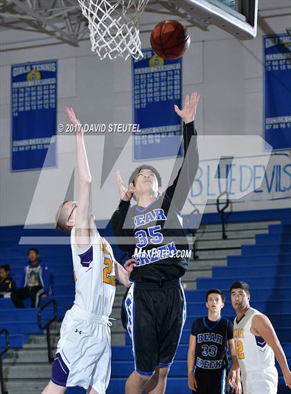 Thumbnail 3 in Bear Creek vs. Ukiah (Les Curry Invitational) photogallery.
