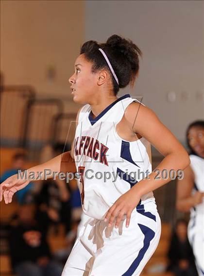 Thumbnail 2 in Ripon vs. Cosumnes Oaks (Cosumnes Oaks Classic) photogallery.