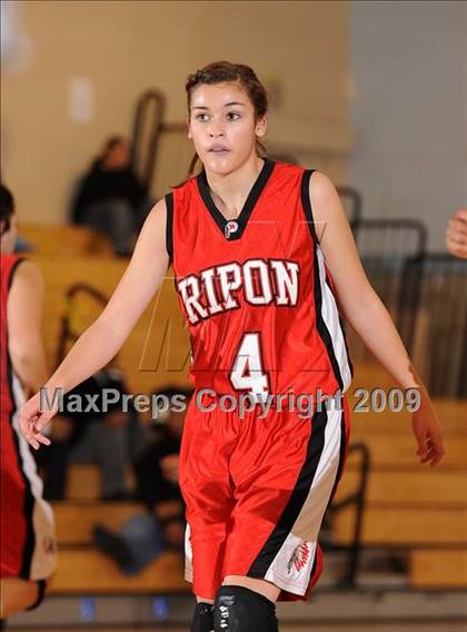 Thumbnail 2 in Ripon vs. Cosumnes Oaks (Cosumnes Oaks Classic) photogallery.