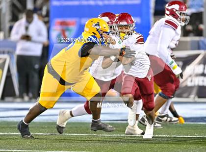 Thumbnail 1 in Raines vs. Northwestern (FHSAA 3A Final) photogallery.