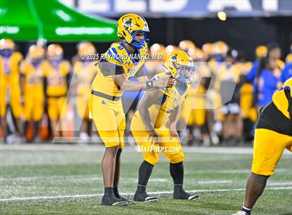 Thumbnail 1 in Raines vs. Northwestern (FHSAA 3A Final) photogallery.