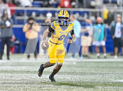 Thumbnail 2 in Raines vs. Northwestern (FHSAA 3A Final) photogallery.
