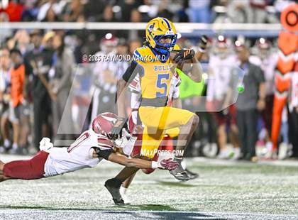 Thumbnail 2 in Raines vs. Northwestern (FHSAA 3A Final) photogallery.