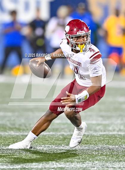 Thumbnail 2 in Raines vs. Northwestern (FHSAA 3A Final) photogallery.