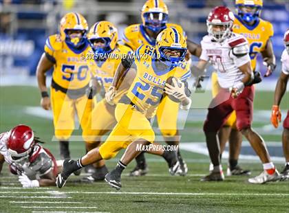Thumbnail 1 in Raines vs. Northwestern (FHSAA 3A Final) photogallery.