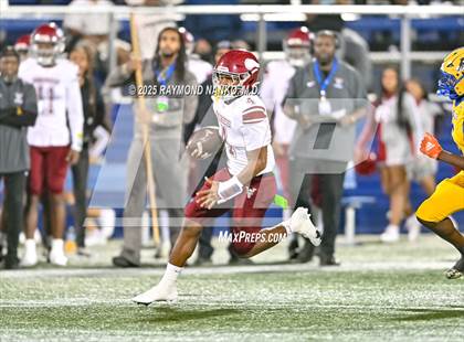 Thumbnail 1 in Raines vs. Northwestern (FHSAA 3A Final) photogallery.