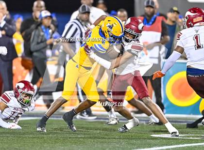 Thumbnail 3 in Raines vs. Northwestern (FHSAA 3A Final) photogallery.