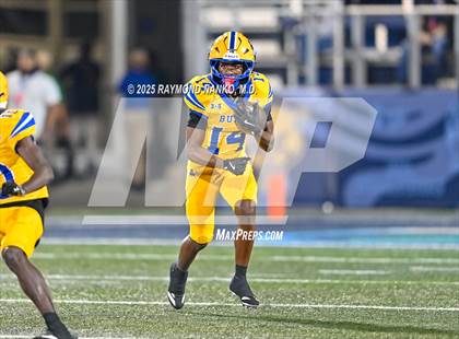 Thumbnail 1 in Raines vs. Northwestern (FHSAA 3A Final) photogallery.