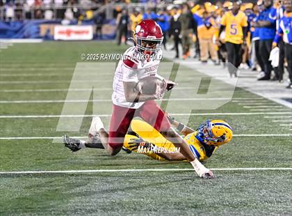 Thumbnail 1 in Raines vs. Northwestern (FHSAA 3A Final) photogallery.