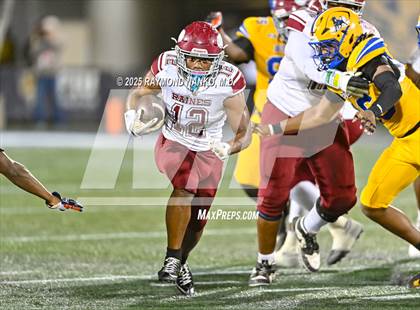 Thumbnail 2 in Raines vs. Northwestern (FHSAA 3A Final) photogallery.