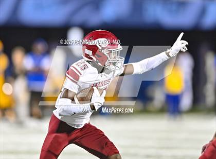 Thumbnail 2 in Raines vs. Northwestern (FHSAA 3A Final) photogallery.