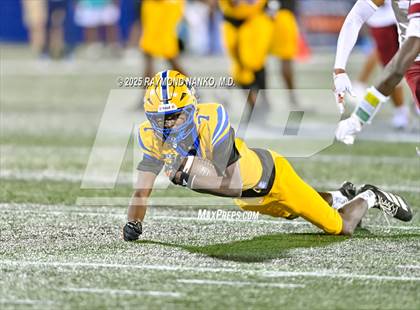 Thumbnail 1 in Raines vs. Northwestern (FHSAA 3A Final) photogallery.