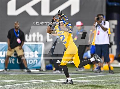 Thumbnail 2 in Raines vs. Northwestern (FHSAA 3A Final) photogallery.