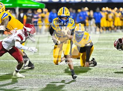 Thumbnail 2 in Raines vs. Northwestern (FHSAA 3A Final) photogallery.