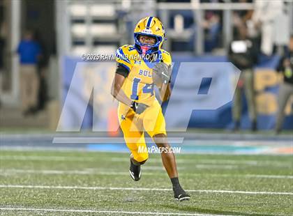 Thumbnail 2 in Raines vs. Northwestern (FHSAA 3A Final) photogallery.