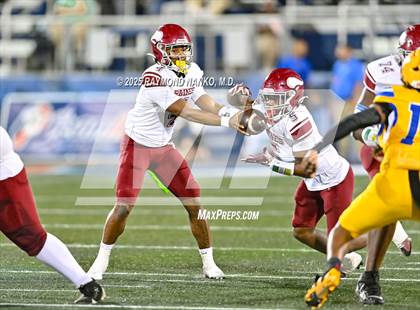 Thumbnail 2 in Raines vs. Northwestern (FHSAA 3A Final) photogallery.