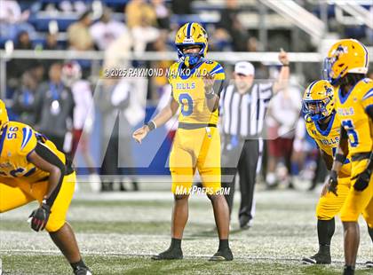 Thumbnail 3 in Raines vs. Northwestern (FHSAA 3A Final) photogallery.