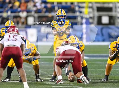 Thumbnail 2 in Raines vs. Northwestern (FHSAA 3A Final) photogallery.