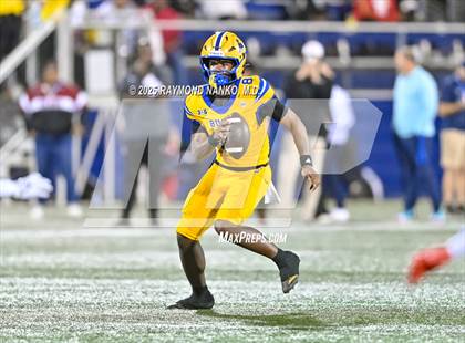 Thumbnail 3 in Raines vs. Northwestern (FHSAA 3A Final) photogallery.