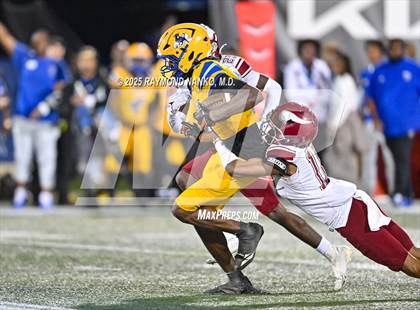 Thumbnail 3 in Raines vs. Northwestern (FHSAA 3A Final) photogallery.