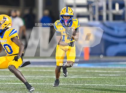 Thumbnail 3 in Raines vs. Northwestern (FHSAA 3A Final) photogallery.