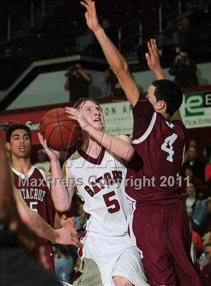 Thumbnail 1 in Santa Cruz vs. Sacred Heart Prep (CIF CCS D4 Final) photogallery.