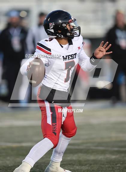 Thumbnail 3 in West Jordan vs. West (UHSAA 6A Second Round) photogallery.